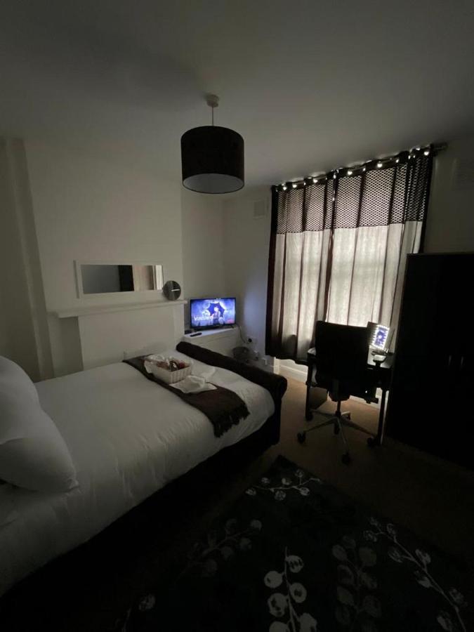 Comfy Room London Bagian luar foto